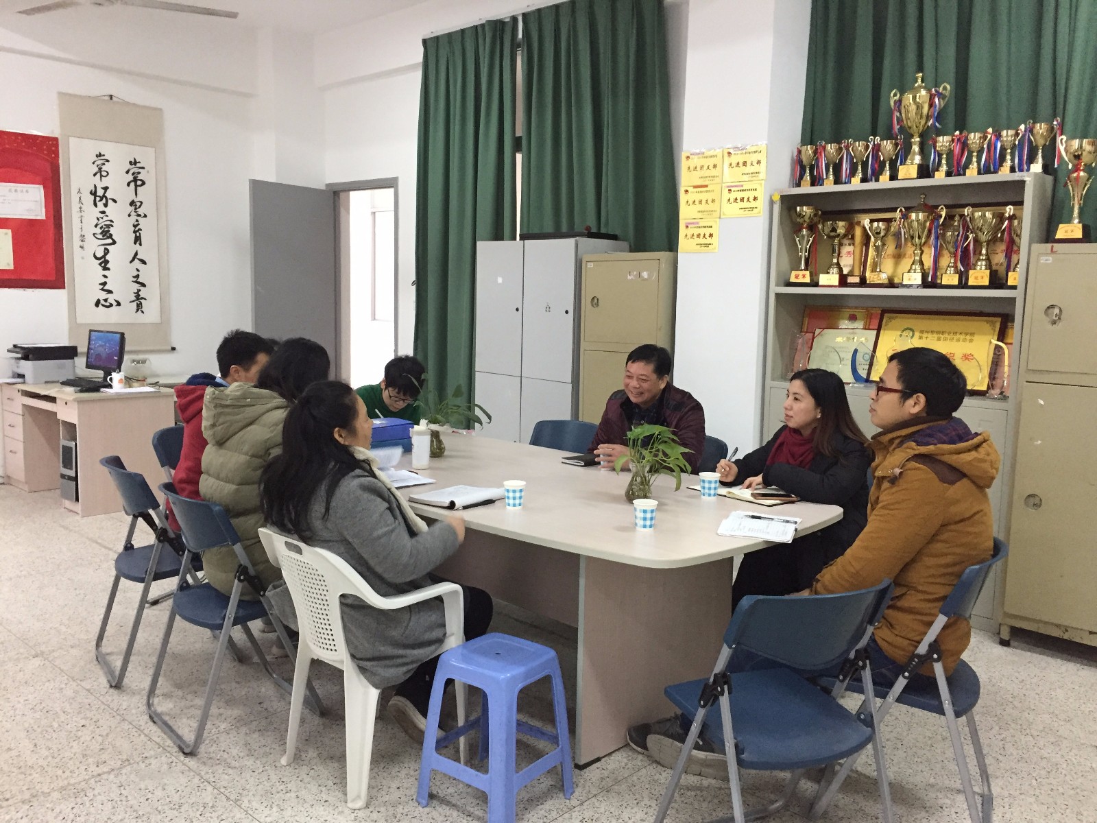 1516347929384962.jpg 1516347929384962.jpg