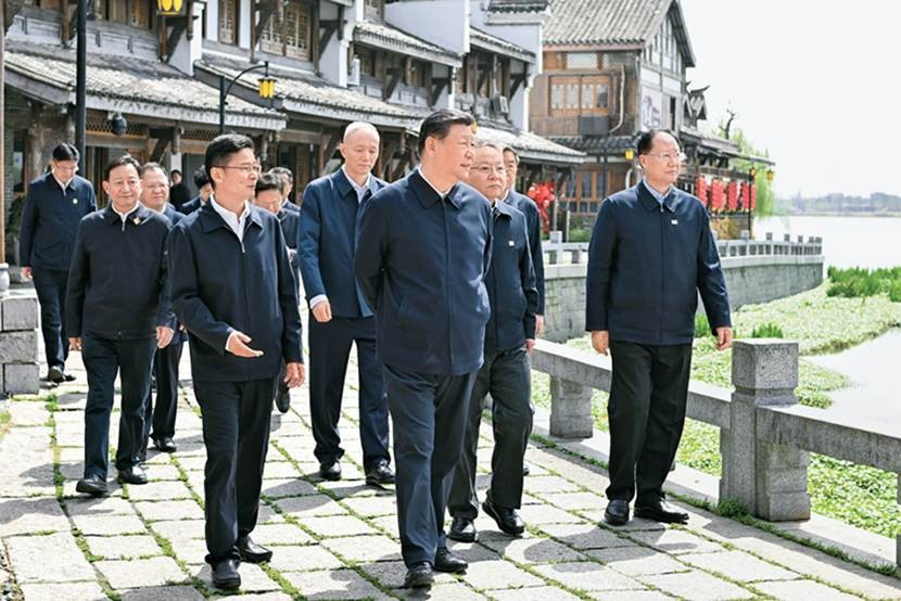 2024年3月18日至21日，中共中央总书记、国家主席、中央军委主席习近平在湖南考察。这是19日上午，习近平在常德河街考察。