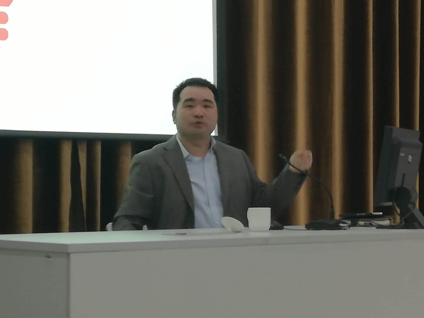 1521601454877374.jpg 1521601454877374.jpg