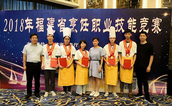 1540136309292099.jpg 1_副本.jpg